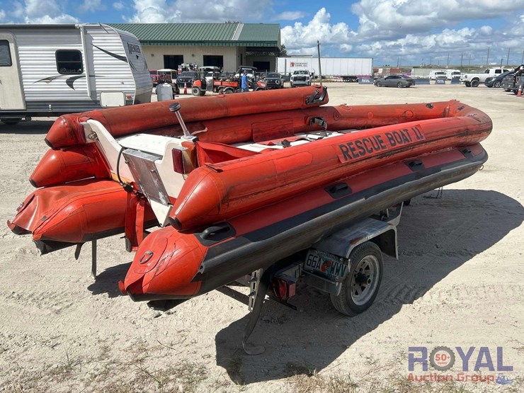 2006-patten-co-inflatable-boat-and-trailer-image-3