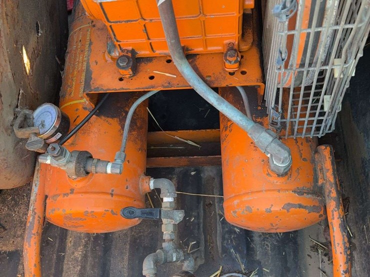 gas-powered-air-compressor-and-gas-powered-vent-fan-leaks-gas-image-8