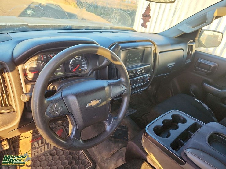 2018-chevrolet-silverado-1500-image-9