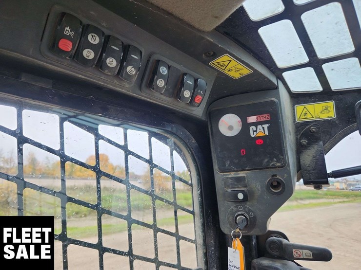 caterpillar-279c-image-16