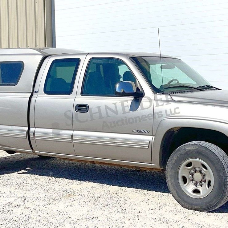 2000 CHEVROLET 2500