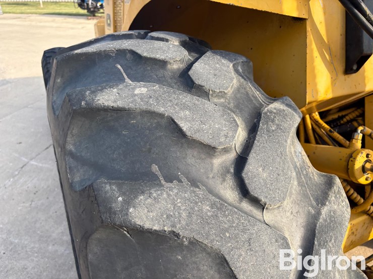 deere-482c-image-12