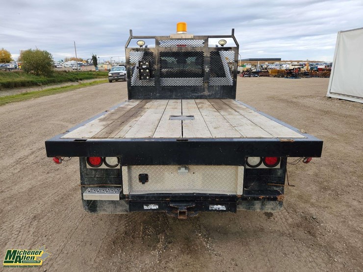 2020-ford-f350-image-26