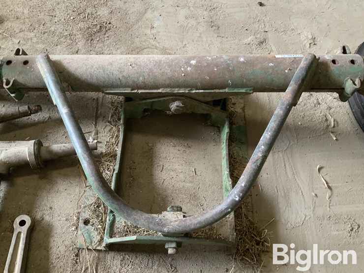 john-deere-3020-image-18