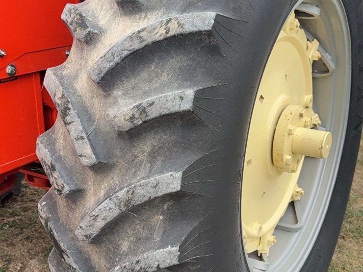 allis-chalmers-220-image-11