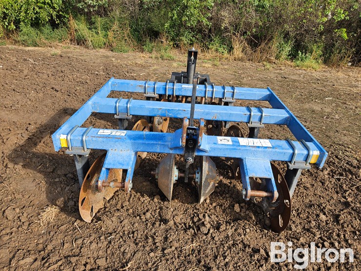 blu-jet-track-master-image-2