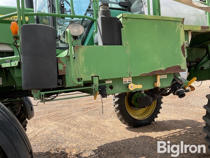 2011-john-deere-4830-image-15