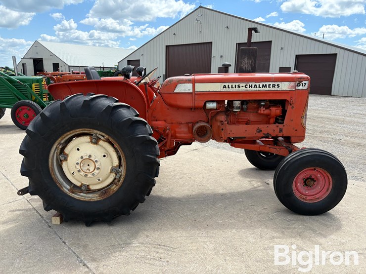 1963-allis-chalmers-d17-image-4