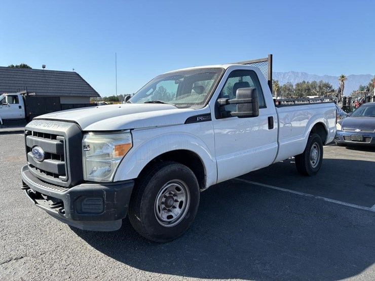 2012-ford-f250-image-1
