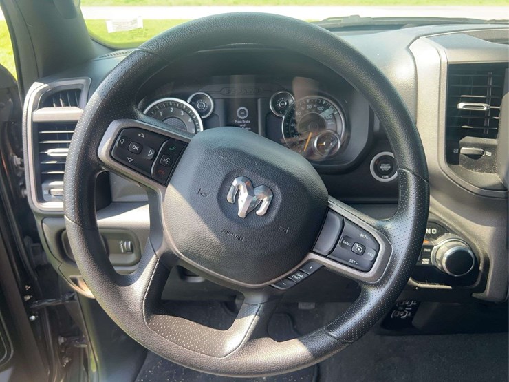2022-dodge-ram-1500-image-35