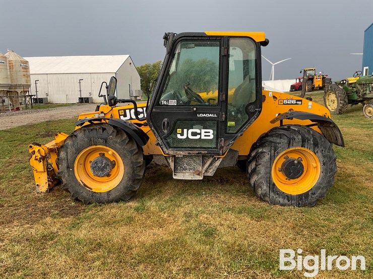 2014-jcb-526-56-image-8