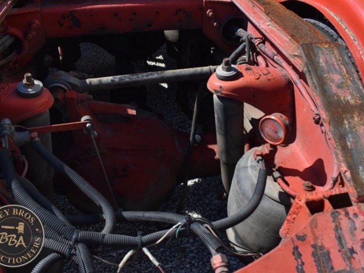 1990-peterbilt-379-image-39