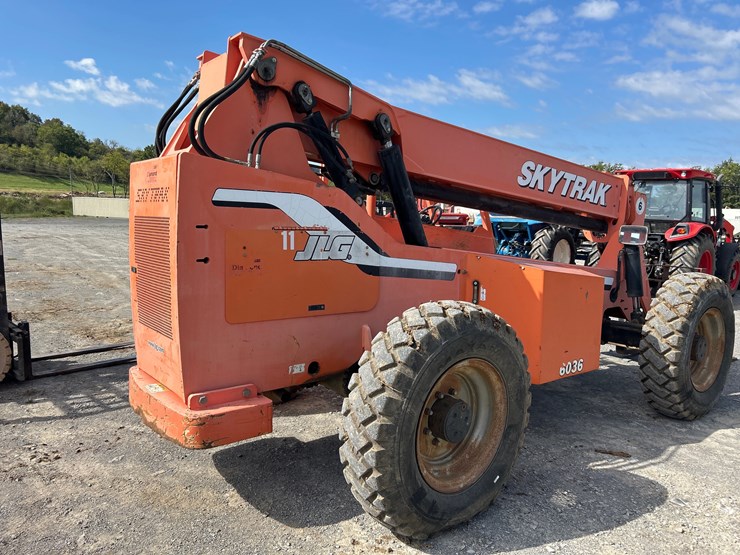 sky-trak-6036-image-6
