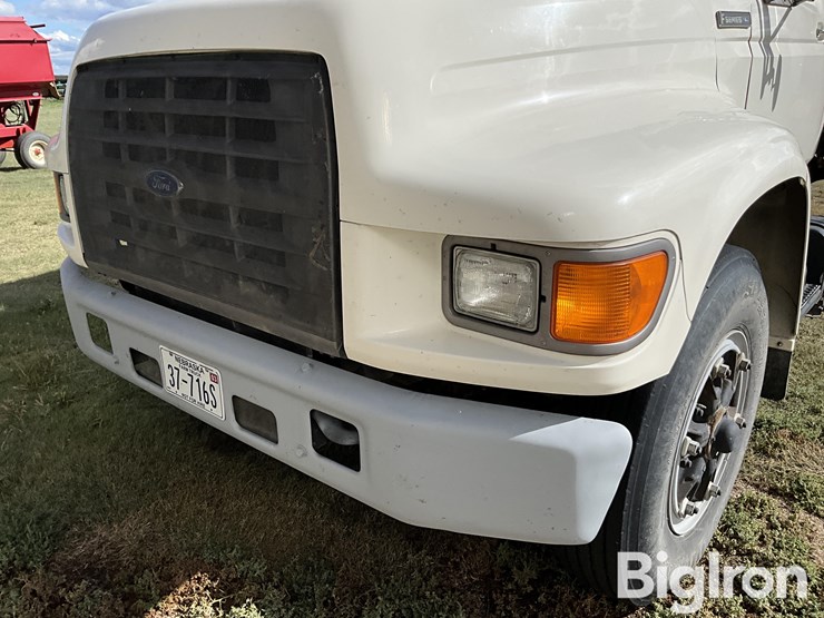 1995-ford-f700-image-9