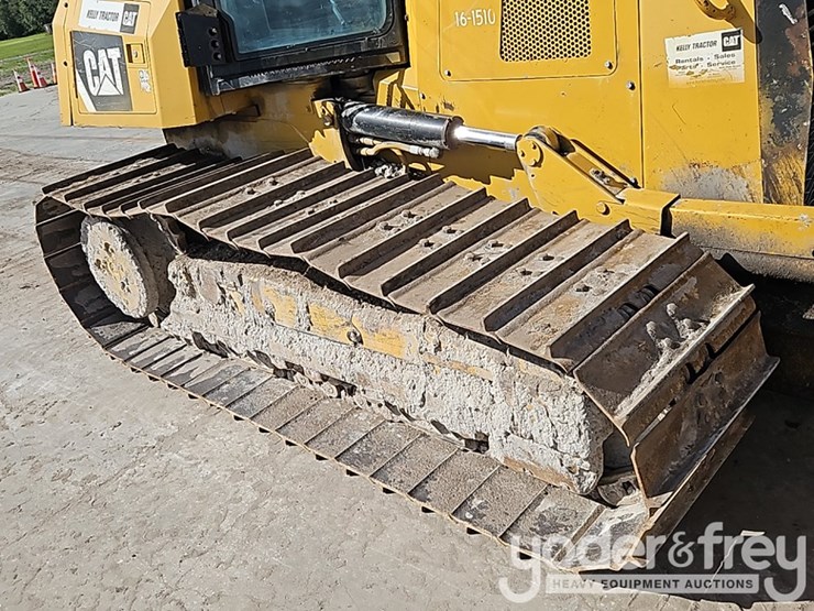 2014-caterpillar-d6k2-lgp-image-13
