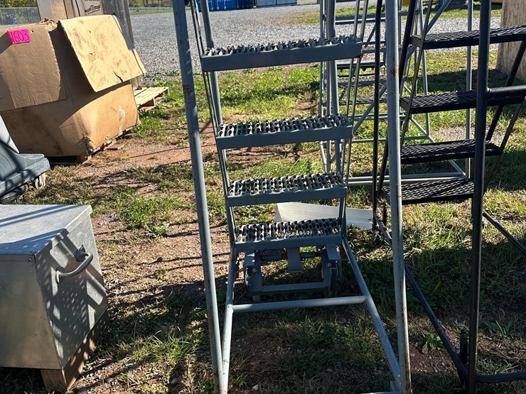 step-ladder-image-6