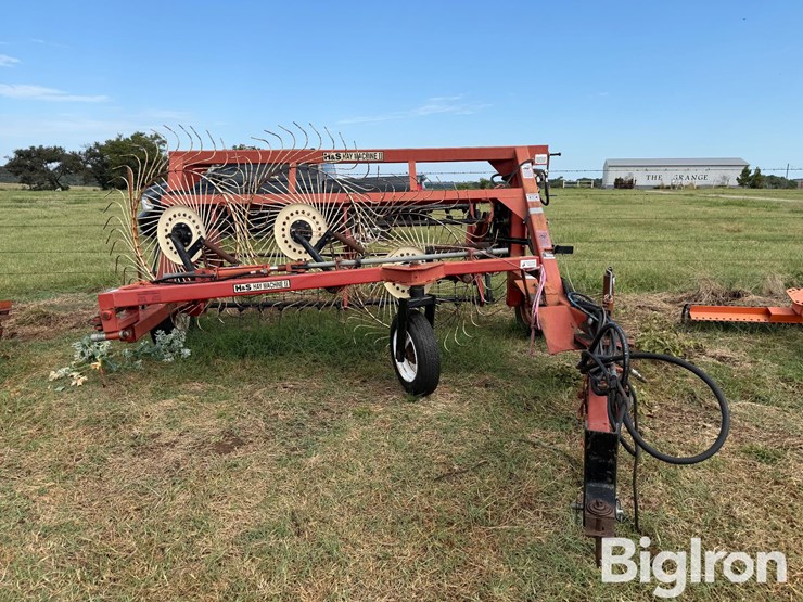 h-&-s-hay-machine-ii-image-2
