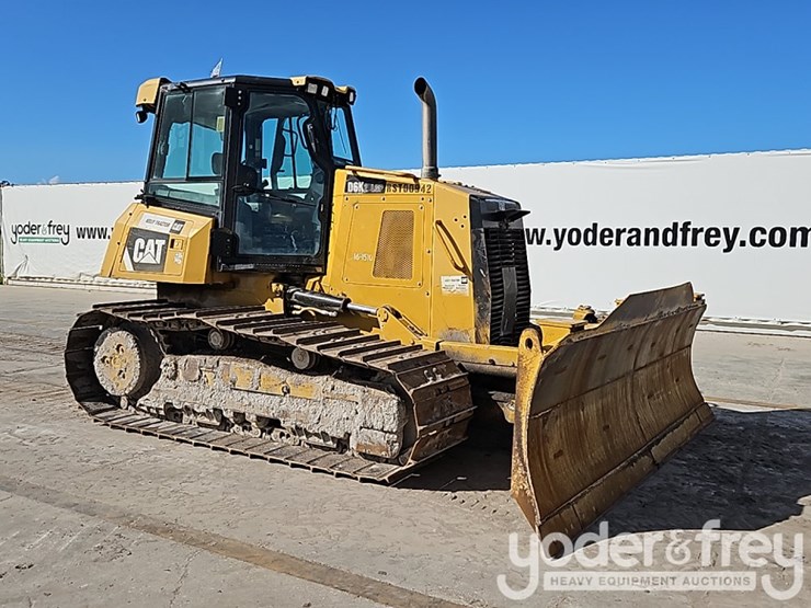 2014-caterpillar-d6k2-lgp-image-7