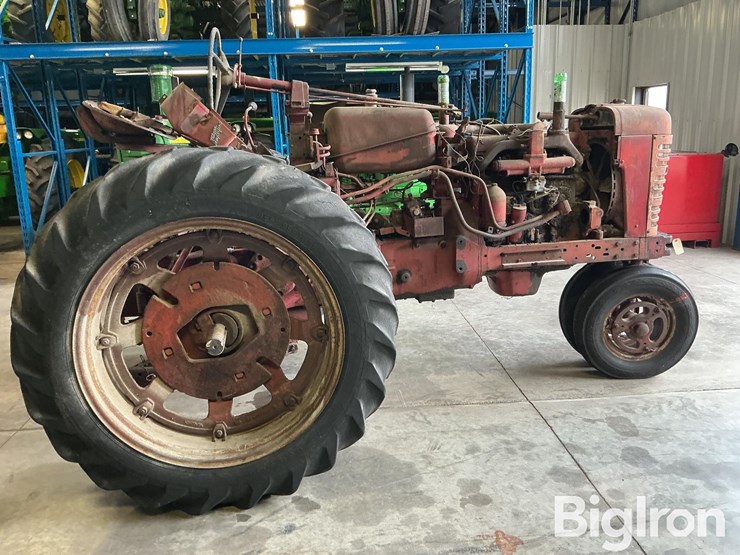 1957-case-ih-450-image-4