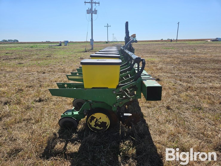 john-deere-2-image-4