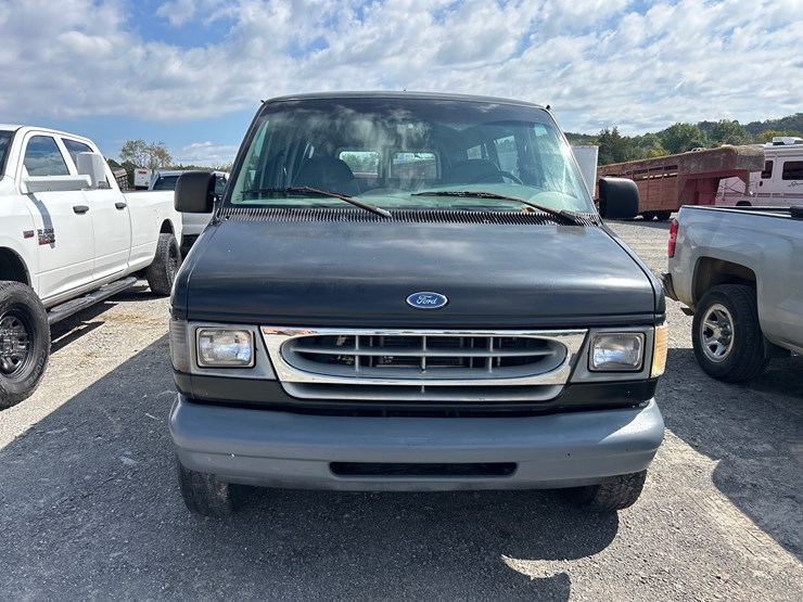 1997-ford-e350-image-2