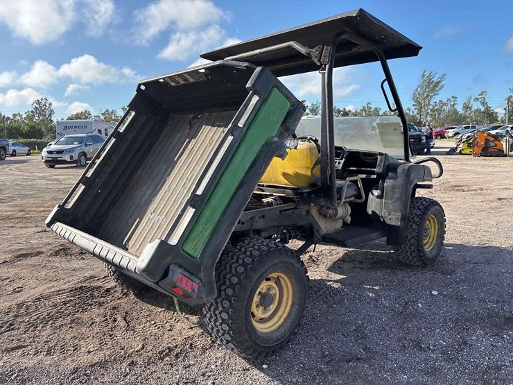 john-deere-gator-image-18