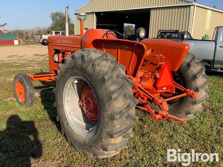 1959-allis-chalmers-d17-image-7