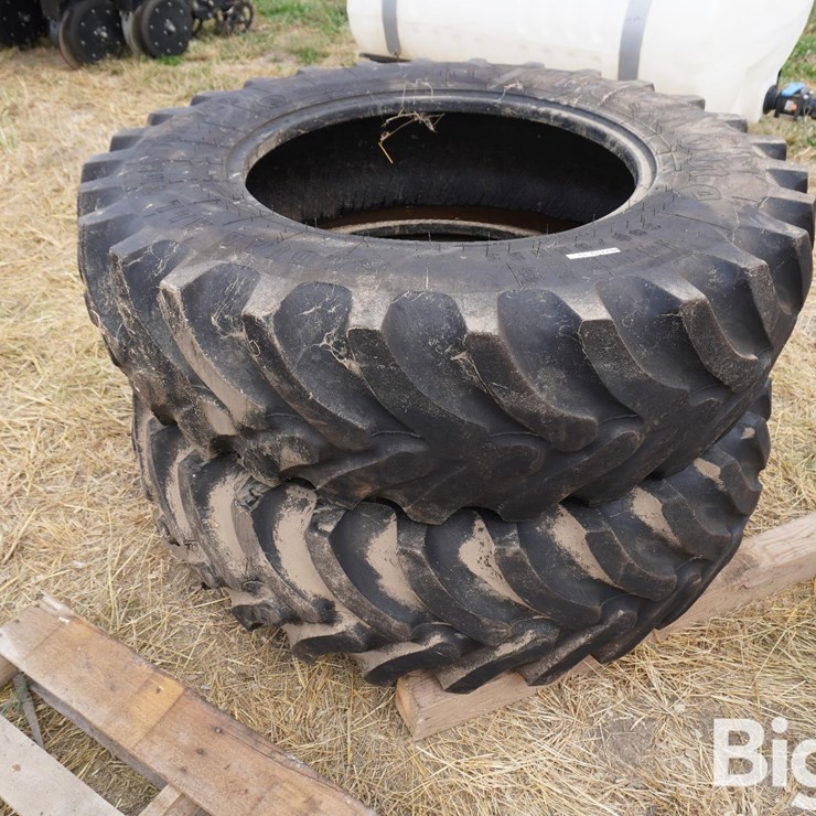 380/65R28 Tires