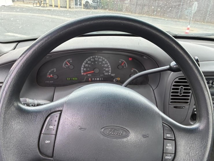 1999-ford-f250-image-10