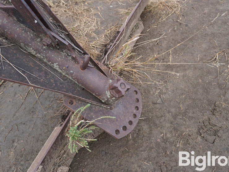 8'-3-pt-blade-image-17