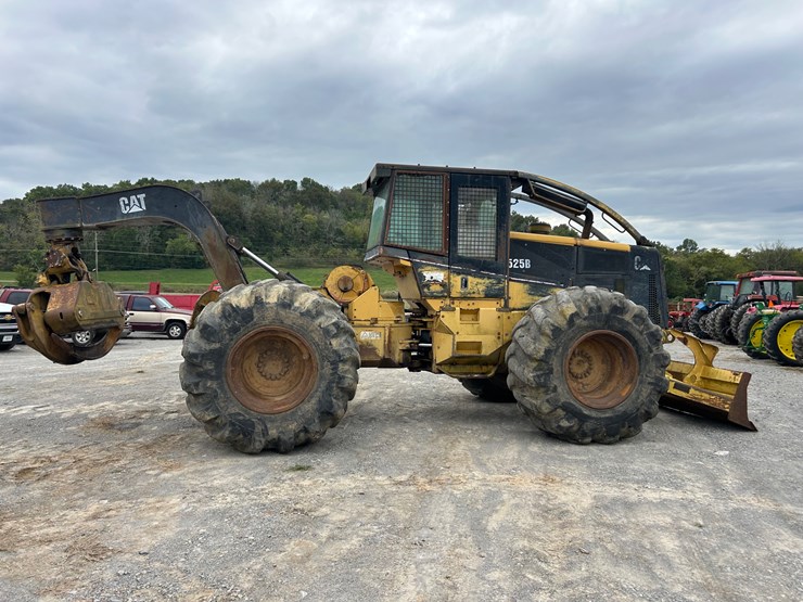 caterpillar-525b-image-4