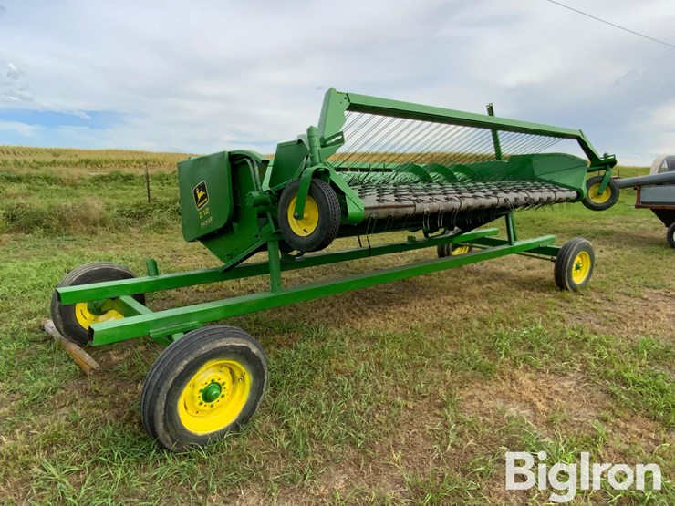 john-deere-212-image-3