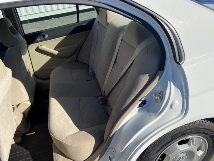 2003-honda-civic-hybrid-sedan-image-22