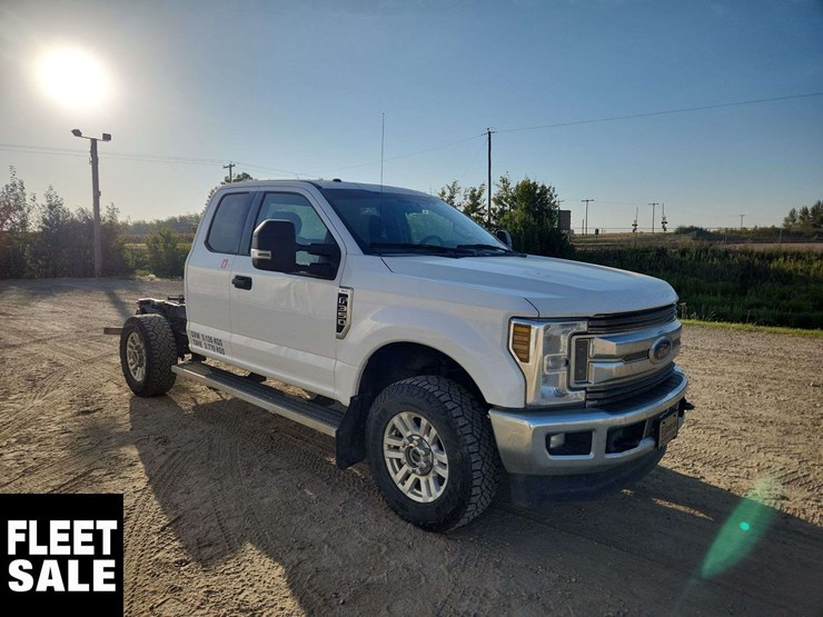 2018-ford-f350-image-2