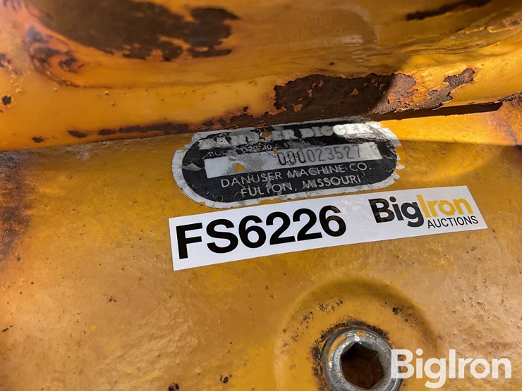 danuser-3-pt-post-hole-digger-&-stand-image-18