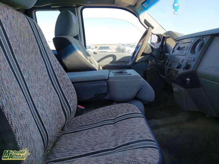 2013-ford-f250-image-13