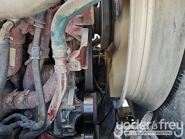 2015-mack-gu713-granite-image-22