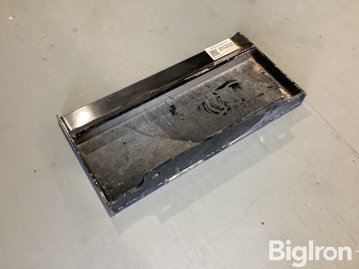 mini-skid-steer-blank-plate-image-3
