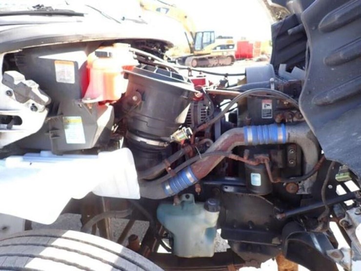 2017-freightliner-m2106-s/a-van-truck-3alacydt0hdj-image-28
