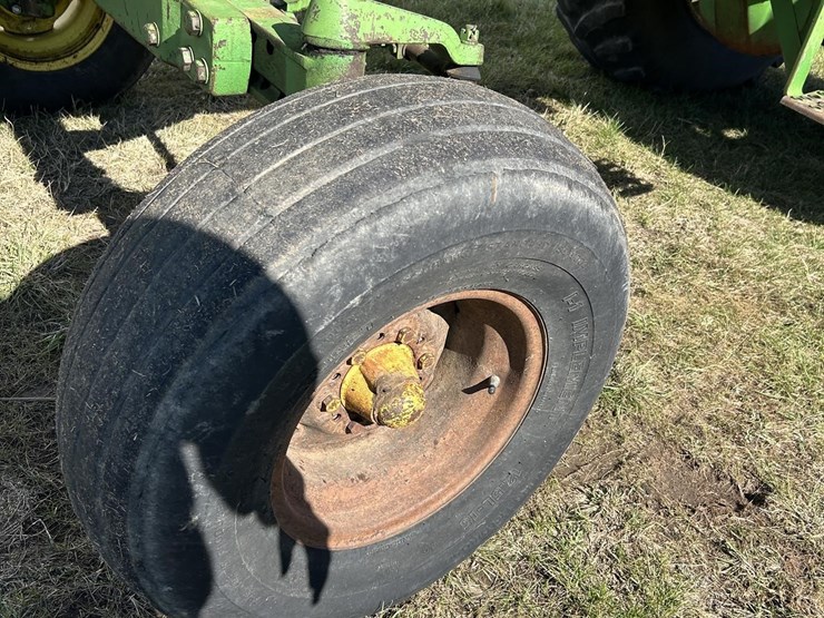 john-deere-4430-image-7