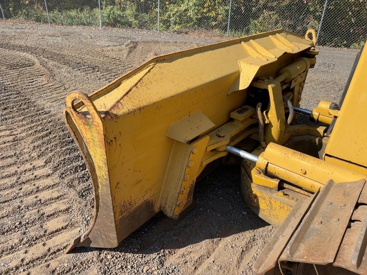 1993-caterpillar-d4h-xl-image-10