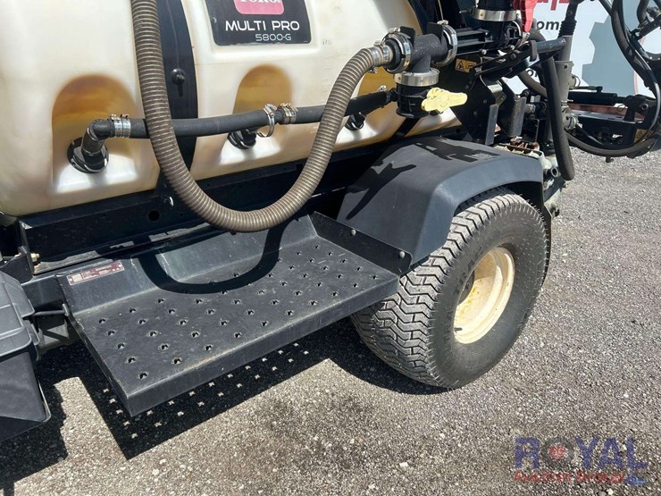 toro-multi-pro-5800-turf-sprayer-cart-image-29