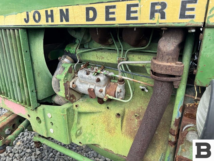 1978-john-deere-2040-tractor-image-17