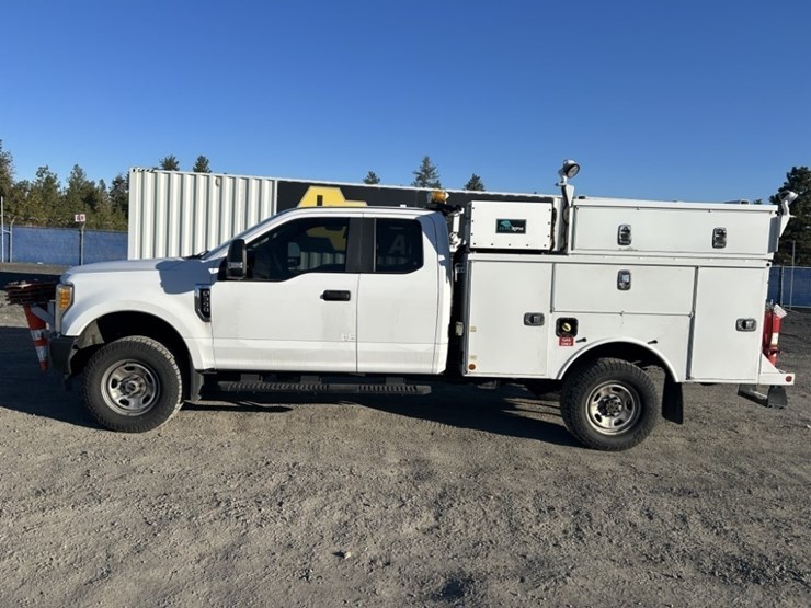2017-ford-f350-image-3