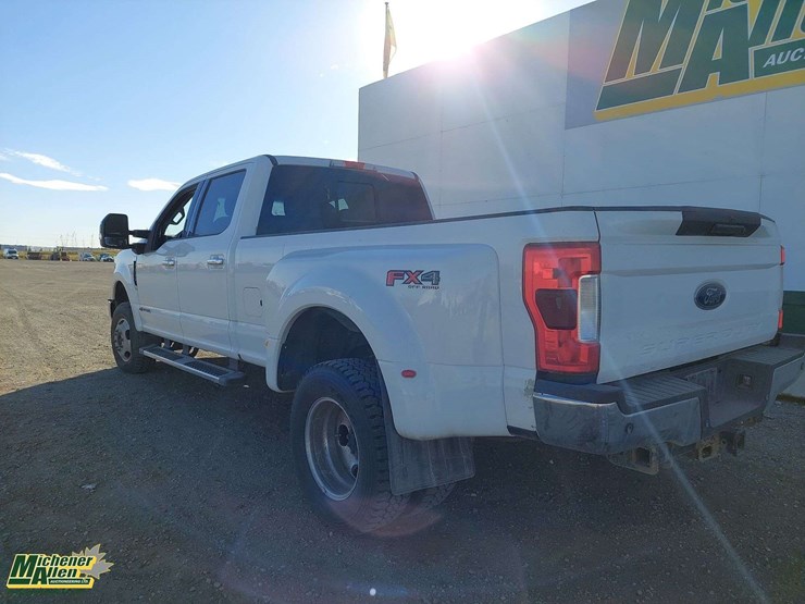 2017-ford-f350-image-3