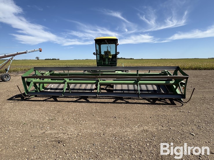1981-john-deere-2420-image-2