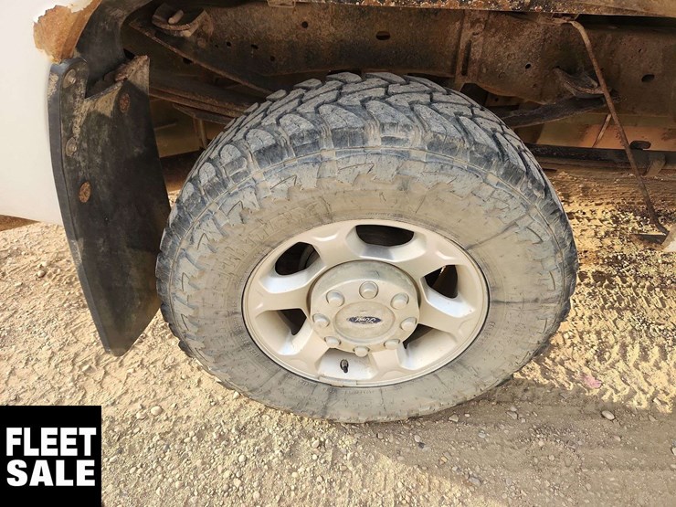 2013-ford-f350-image-37