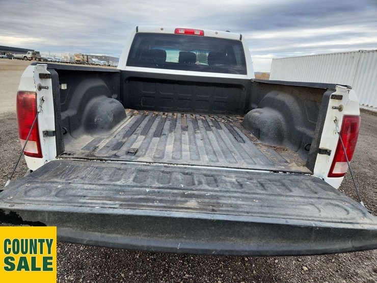 2010-dodge-ram-2500-image-23