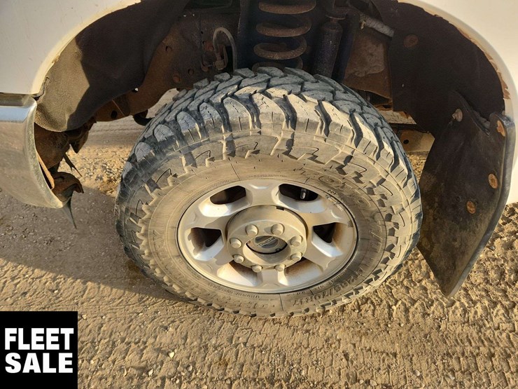 2013-ford-f350-image-35