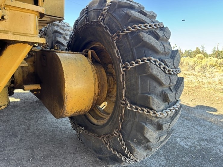 1988-caterpillar-140g-image-11